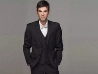 Τι γίνεται τελικά με τη ραδιοφωνική εκπο...