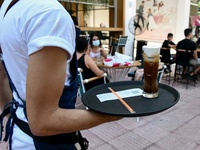 Κλειστοί χώροι μόνο για εμβολιασμένους, ...