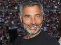 Αθερίδης: «Είμαι ένα παιδί αγράμματο που...