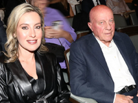 Μ. Δομάζος- Συγκινούν οι κόρες του: «Έφυ...