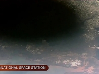 Η ολική έκλειψη Ηλίου από το διάστημα - ...