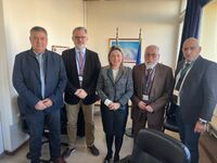 Χριστίνα Αλεξοπούλου: Επίσκεψη στο νοσοκ...