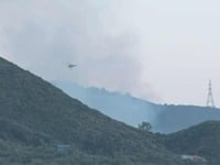 Φωτιά στην Πάτρα: Σε ύφεση η αναζωπύρωση...