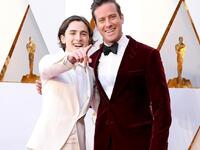 ΤΙΜΟΤΕ ΣΑΛΑΜΕ ΚΑΙ ΑΡΜΙ ΧΑΜΕΡ ΟΙ ΑΝΔΡΙΚΕΣ...