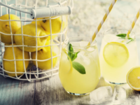 Σπιτική λεμονάδα για detox