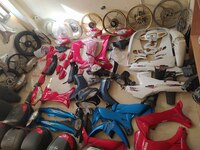 Πάτρα: Έκλεβαν μηχανές, τις αποσυναρμολο...