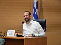 Περιφέρεια Δυτ. Ελλάδας-Κολυμβητήριο Αγυ...