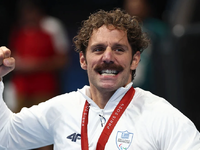 Αντώνης Τσαπατάκης:  Το life story του Π...