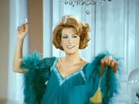 Η αγέρωχη Μαίρη Χρονοπούλου του σινεμά -...