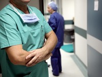 ΕΙΝΑ: Να μην περάσει το Νομοσχέδιο που δ...