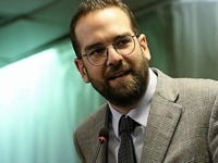 Νεκτάριος Φαρμάκης: Η Περιφέρεια αποτελε...