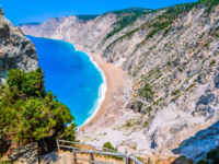 Κεφαλονιά: 400 σκαλιά πριν τον παράδεισο 