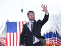 Ο Τραμπ επέλεξε για αντιπρόεδρό του τον ...