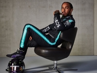 Γίνεται «Ιππότης» o... Σερ Λιούις Χάμιλτον