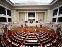 Τηλεφωνικές παρακολουθήσεις: LIVE η &quo...