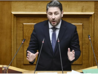 Ανδρουλάκης για ομόφυλα ζευγάρια: Στηρίζ...