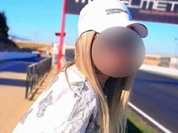 Επίθεση με βιτριόλι: Κρατείται στην αστυ...