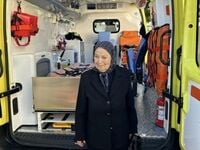 Μεσολόγγι: Το ασθενοφόρο που δώρισε η Αθ...