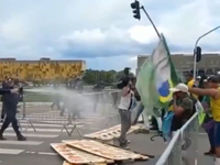 Χάος στη Βραζιλία: Εισβολή υποστηρικτών ...