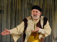 Στο νοσοκομείο με συμπτώματα εγκεφαλικού...