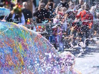 Κρήτη: Έγκαυμα στα μάτια από αφρούς για ...