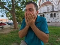 Ευτύχης Μπλέτσας: Η στιγμή που ρίχνει κο...