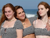 Μπρουκ Σιλντς: Η πιο χαρούμενη και styli...