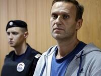 Συνεχίζεται το θρίλερ Ναβάλνι: Συνελήφθη...