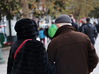 Καιρός: Ανεβαίνει η θερμοκρασία - Πώς θα...