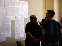 Πανελλήνιες 2022: Ανακοινώθηκαν οι βαθμο...