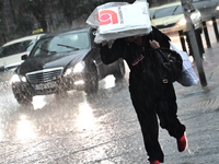 Καιρός: Καταιγίδες και θυελλώδεις άνεμοι...