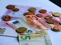 Συντάξεις «fast track»: Τι προβλέπει η ν...