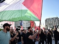 Σύνταγμα: Μεγάλη συγκέντρωση κατά της γε...