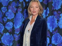 Κέιτ Μος: Καμάρωσε την κόρη της με βελού...