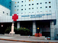 Σοκ στον Βόλο: Μηχανή παρέσυρε και σκότω...