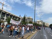 Χρυσή Αυγή: Πορεία στην Κηφισίας μετά τη...
