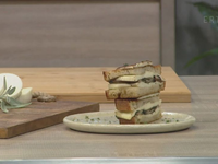 Τοστ με μανιτάρια, θυμάρι και φορμαέλα Α...