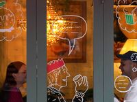 Βρετανία: Εστιατόρια πτωχεύουν με γρηγορ...