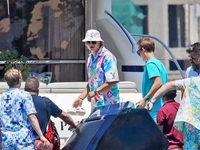 Ο Χάαλαντ ξεφαντώνει στη Μύκονο με κακόγ...