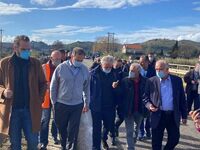 Στη γέφυρα του Ευήνου Στυλιανίδης & ...