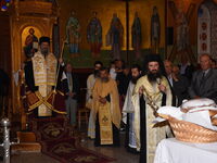 Με λαμπρότητα τιμήθηκε το Άγιο Πνεύμα - ...