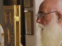 Πάτρα: Έφυγε από τη ζωή ο Αρχιμανδρίτης ...