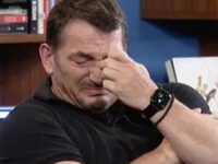 Αλέξανδρος Νικολαΐδης: Κατέρρευσε ο Πύρρ...