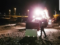 Συνεργεία του Δήμου Πατρέων καθαρίζουν τ...