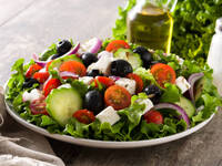 Ποιες είναι οι 8 ελληνικές σαλάτες στις ...