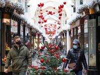 Συναγερμός από τον ΠΟΥ: Ο ιός «αγαπά» τα...