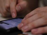Ψευδή μηνύματα SMS για επιδότηση πρόνοια...