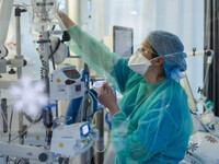 Κορωνοϊός: Στο 11,8% ο δείκτης θετικότητ...