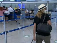 Η εγκυμονούσα Τζένη Μπαλατσινού στο αερο...