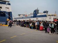 Κυβέρνηση προς ακτοπλόους: Βάλτε πλάτη, ...